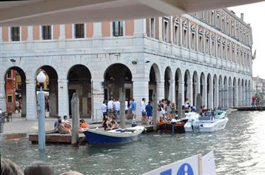 We explore Venice, DSE_8755_b_H490